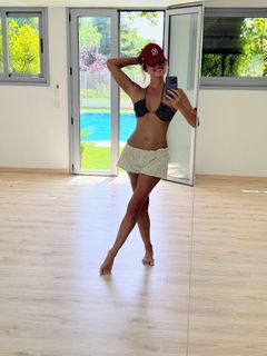 Patricia Conde feet photo thumbnail