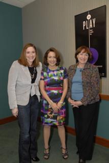 Patricia Heaton feet photo thumbnail
