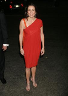Patricia Heaton feet photo thumbnail