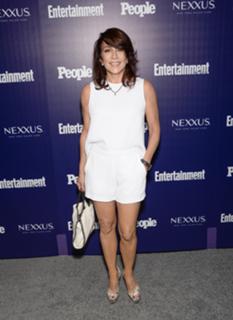 Patricia Heaton feet photo thumbnail
