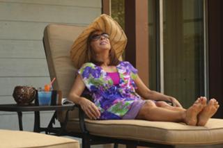 Patricia Heaton feet photo thumbnail