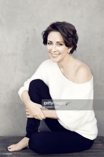 Patricia Heaton feet photo thumbnail