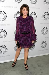 Patricia Heaton feet photo thumbnail