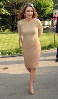 Patricia Heaton feet photo thumbnail