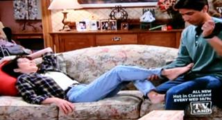 Patricia Heaton feet photo thumbnail
