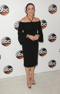 Patricia Heaton feet photo thumbnail