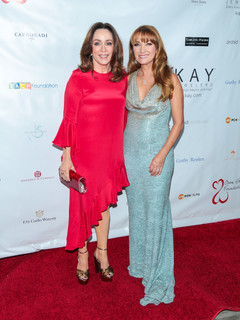 Patricia Heaton feet photo thumbnail