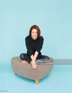 Patricia Heaton feet photo thumbnail