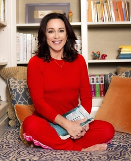 Patricia Heaton feet photo thumbnail