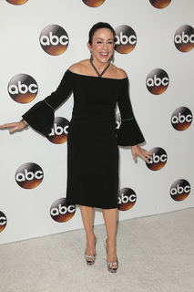 Patricia Heaton feet photo thumbnail