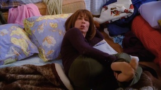 Patricia Heaton feet photo thumbnail