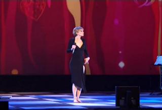 Patricia Kaas feet photo 18
