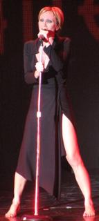 Patricia Kaas feet photo 18