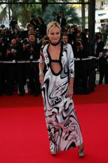 Patricia Kaas feet photo 14