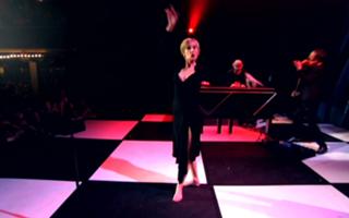 Patricia Kaas feet photo 2