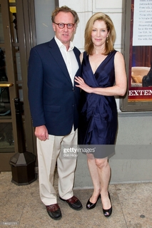 Patricia Kalember feet photo 8