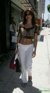Patricia Manterola feet photo 7