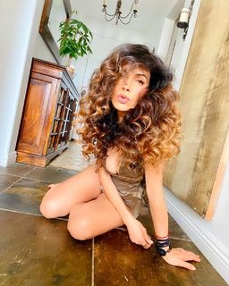 Patricia Manterola feet photo 19