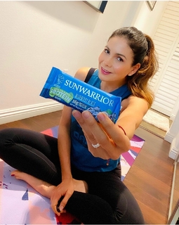 Patricia Manterola feet photo 18