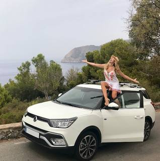 Patricia Montero feet photo thumbnail