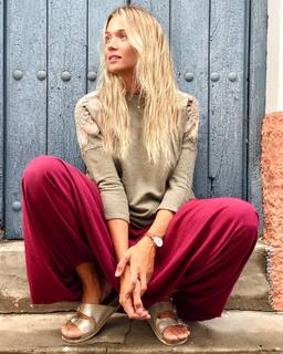 Patricia Montero feet photo thumbnail