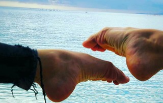 Patricia Montero feet photo thumbnail