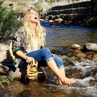 Patricia Montero feet photo thumbnail