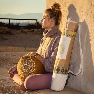 Patricia Montero feet photo thumbnail