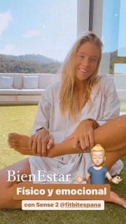 Patricia Montero feet photo thumbnail