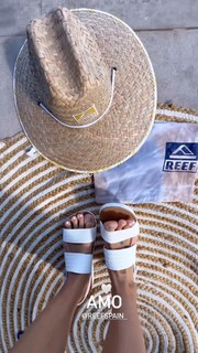 Patricia Montero feet photo thumbnail