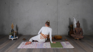 Patricia Montero feet photo thumbnail