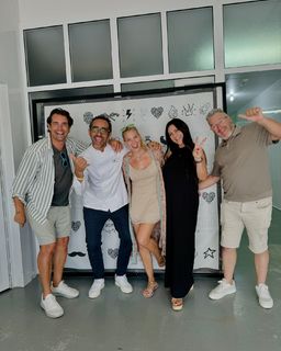 Patricia Montero feet photo thumbnail