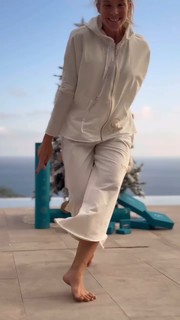 Patricia Montero feet photo thumbnail