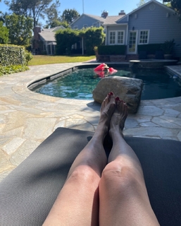 Patricia Richardson feet photo thumbnail