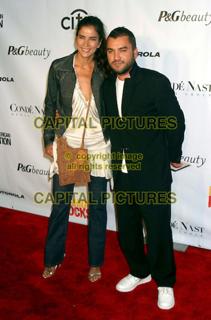 Patricia Velasquez feet photo thumbnail
