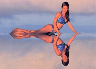 Patricia Velasquez feet photo thumbnail