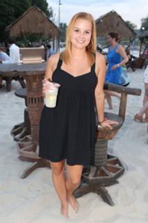Patricie Pagácová feet photo thumbnail