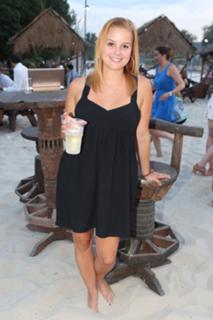 Patricie Pagácová feet photo thumbnail