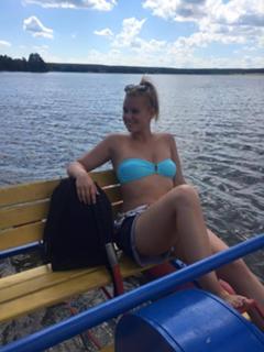 Patricie Pagácová feet photo thumbnail