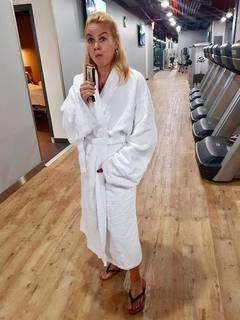 Patricie Pagácová feet photo thumbnail