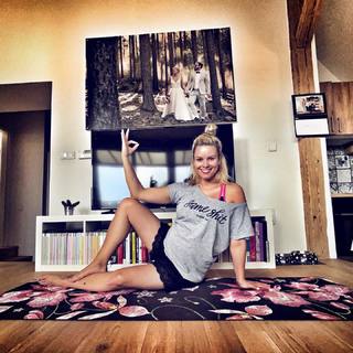 Patricie Pagácová feet photo thumbnail