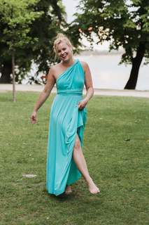 Patricie Pagácová feet photo thumbnail