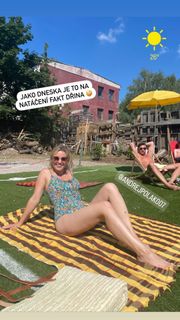 Patricie Pagácová feet photo thumbnail