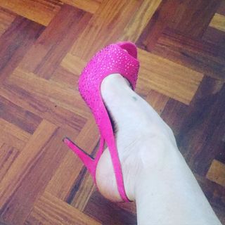 Patrizia Pellegrino feet photo 15