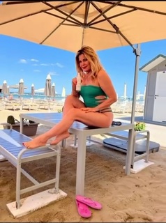 Patrizia Pellegrino feet photo 18