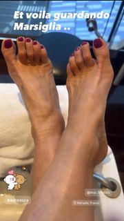 Patrizia Pellegrino feet photo 14