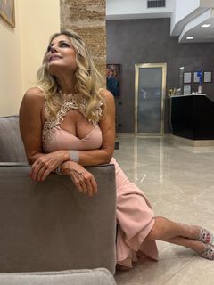 Patrizia Pellegrino feet photo 1