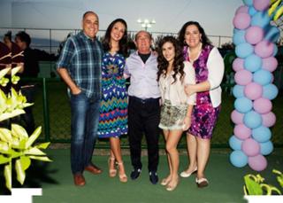 Patrícia Poeta feet photo thumbnail