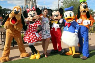 Patrícia Poeta feet photo thumbnail