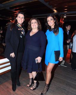 Patrícia Poeta feet photo thumbnail